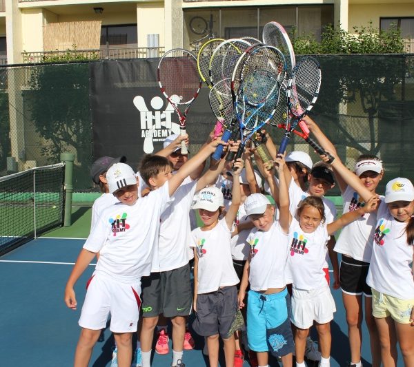 Tennis Training kids with their racquet
